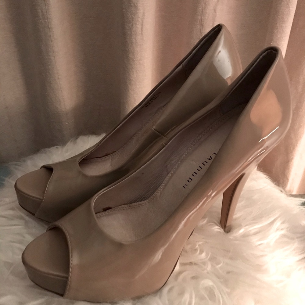 Chinese Laundry Tan 5.5 inch High Heel Shoes